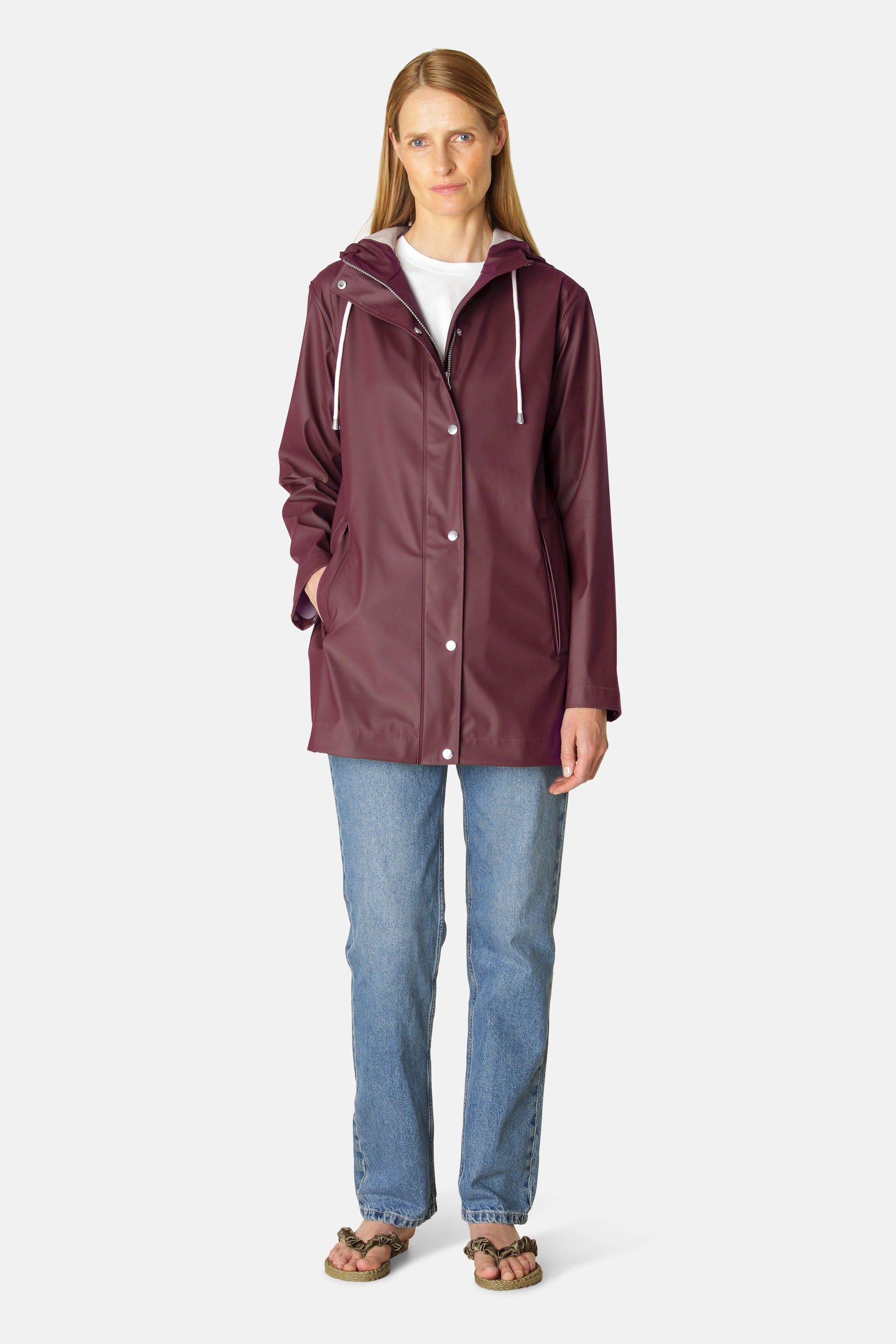 Impermeable Ligero - Maroon Banner